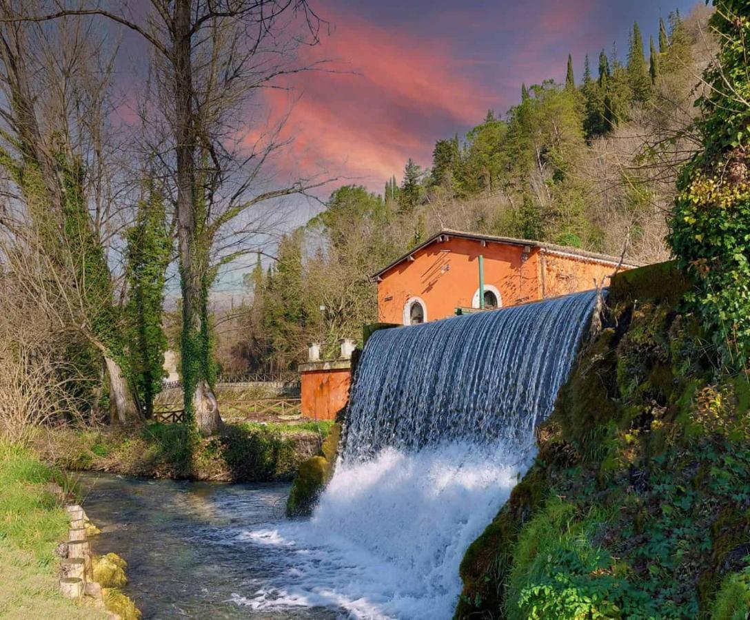 Casa Rosamari - Su Lago Di Posta Fibreno, Appartamento Con Camino Exterior foto